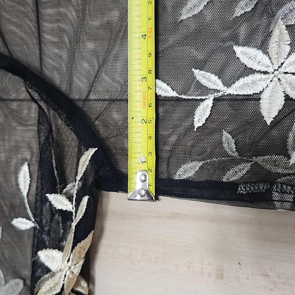 Sheer top - Picture 7 of 16